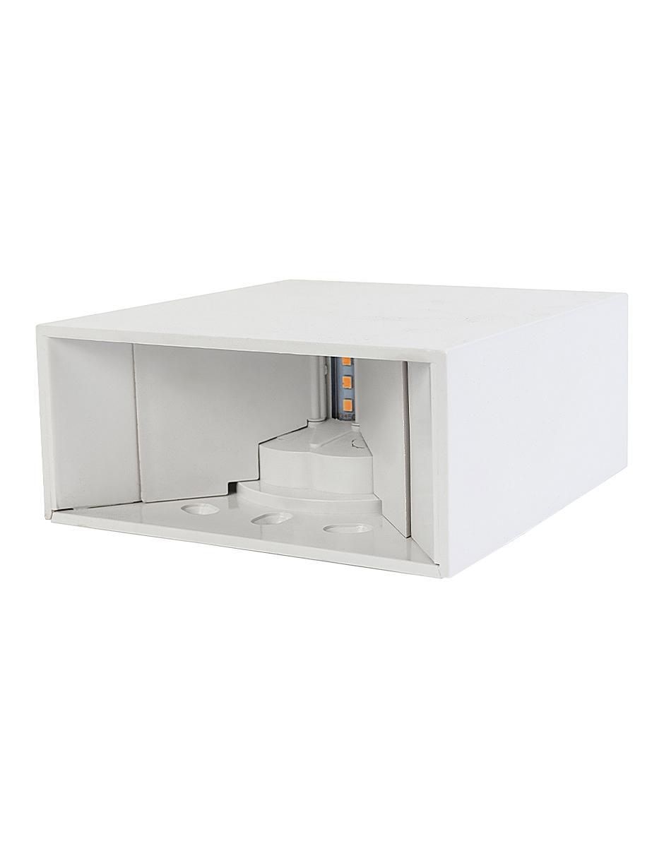 Árbotante LED 4