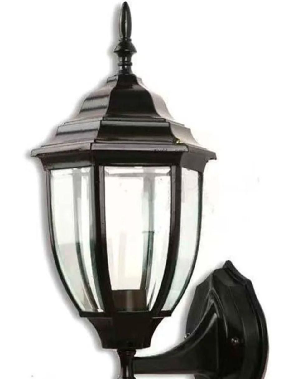 Árbotante LED 2