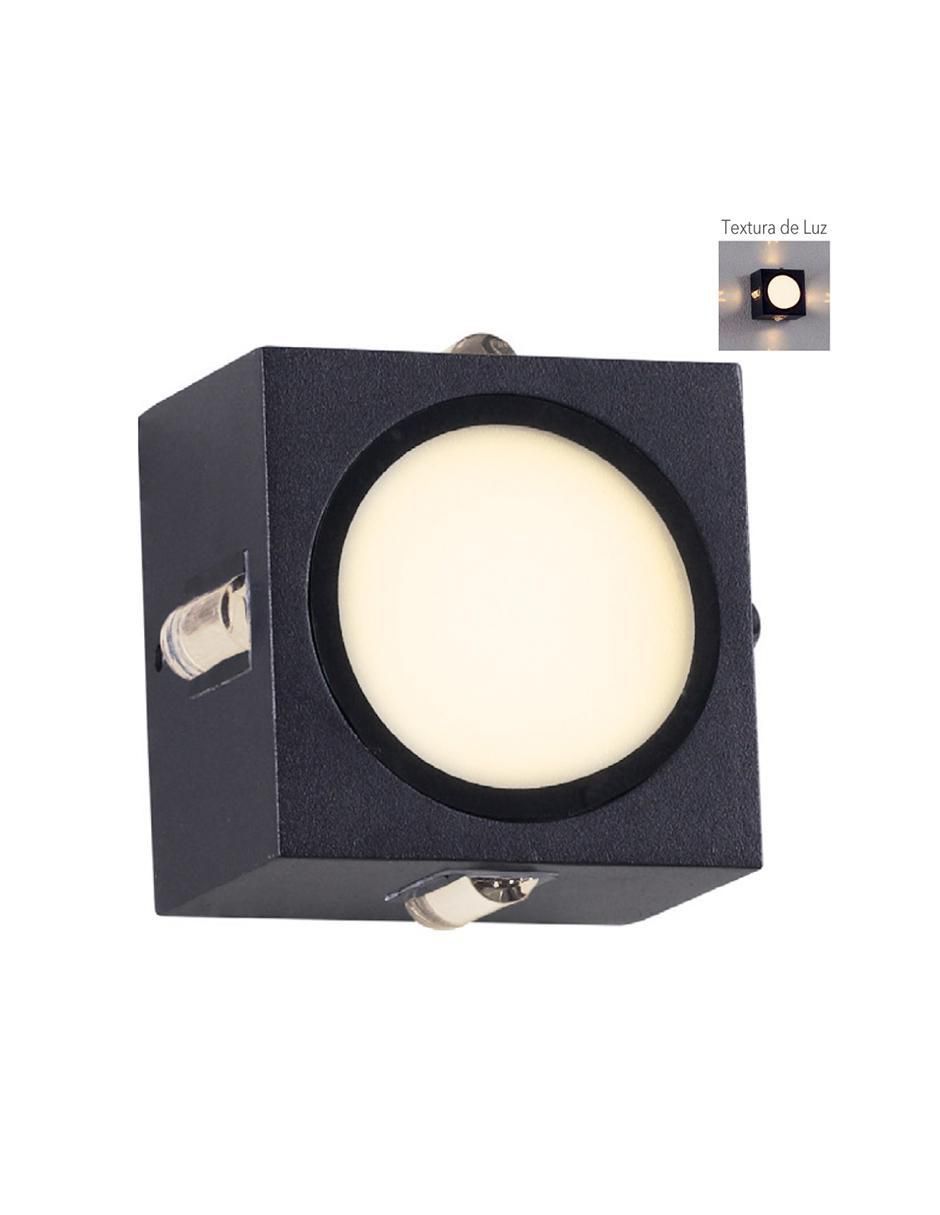 Árbotante LED 2