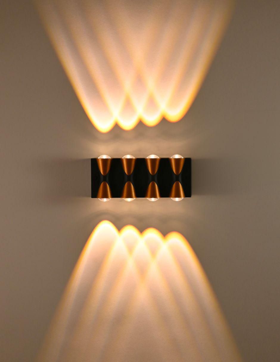 Árbotante LED 2