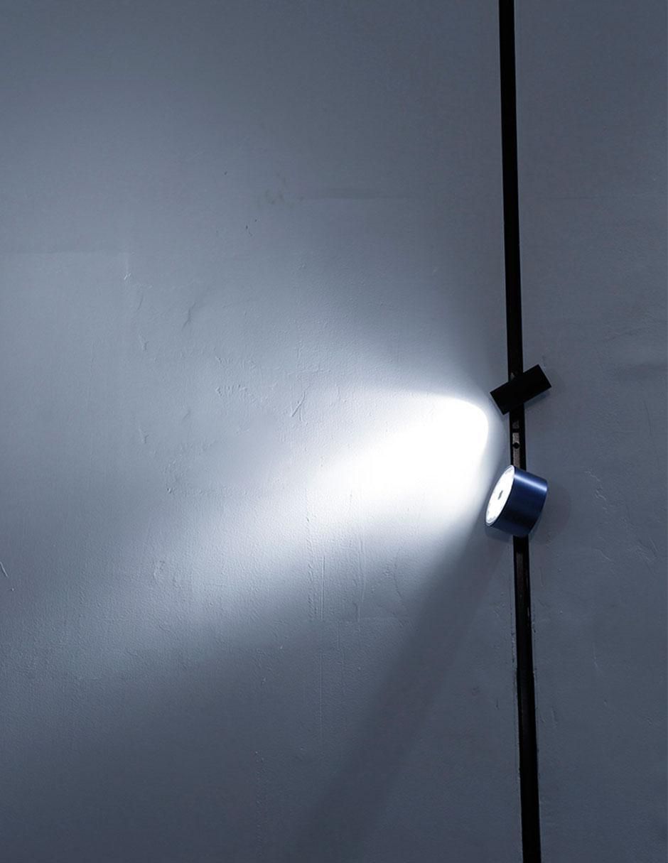Lámpara LED 2
