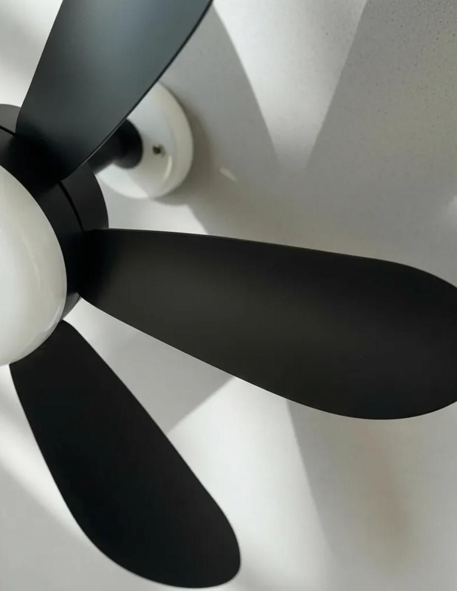 Ventilador de techo con control remoto 3 velocidades Ventilador de techo con control remoto 3 velocidades