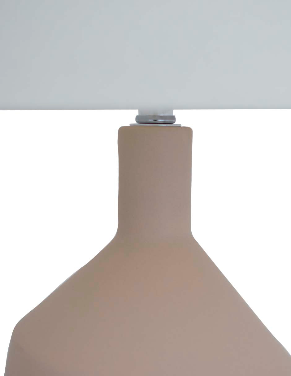 Lámpara de mesa 2